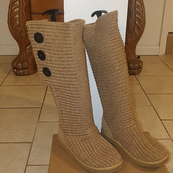 UGG Shoes - Knitted, tall UGG boot